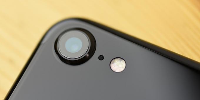 Kuidas kontrollida iPhone: Ei tohiks olla kondensatsioon, moonutusi ja kriimustuste