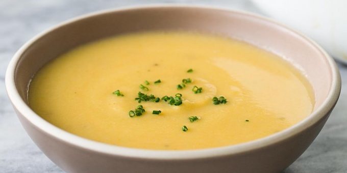 Supp juustu ja lillkapsas