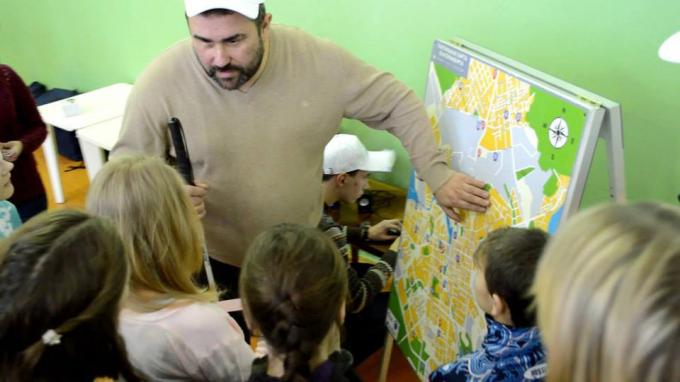 "Valge kepin" on välja töötanud puutetundlikud kaarti Jekaterinburg