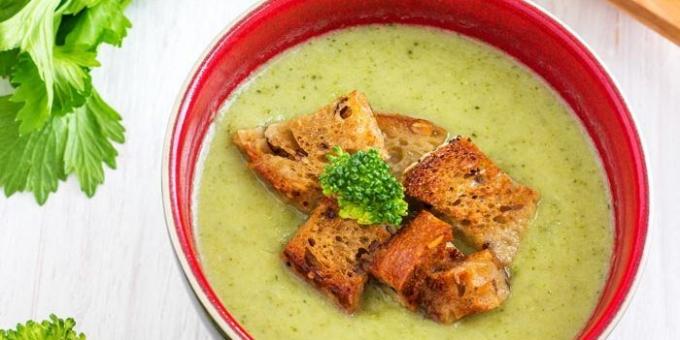 Seller supp brokoli ja krutoonidega