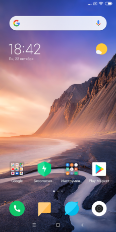 läbivaatamise Xiaomi Mi Max 3: Desk