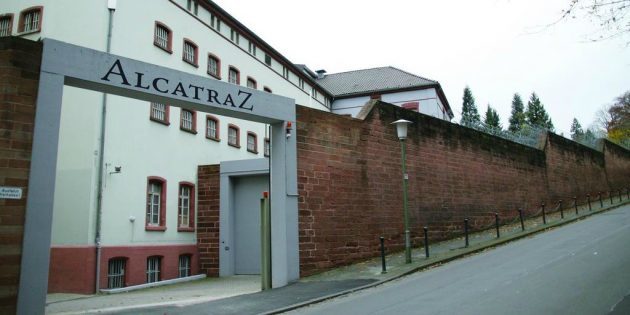 Hotel-vangla, Saksamaa