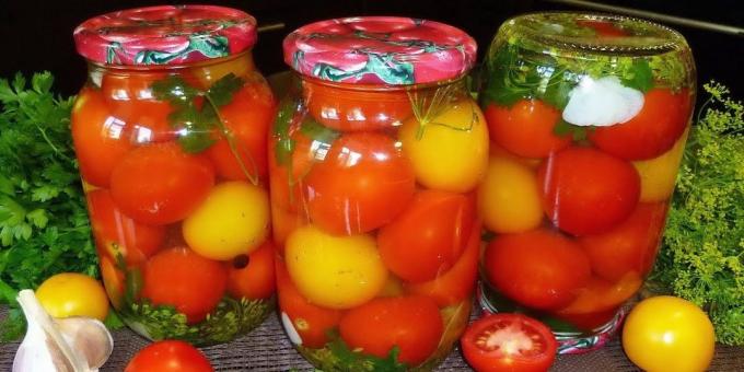 Retseptid: Marineeritud tomatid ürtide