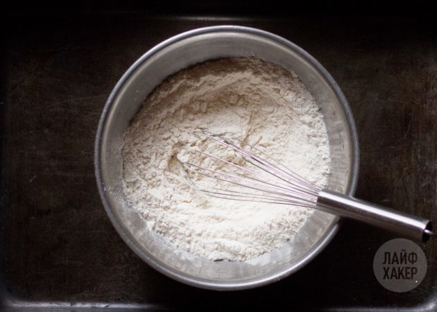 Kuidas kokk muffinid hommikusöögiks: mix koostisosa