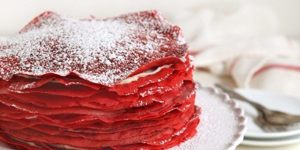 Kuidas kokk pannkook kook "Red Velvet" kreemjas kohupiimakreem