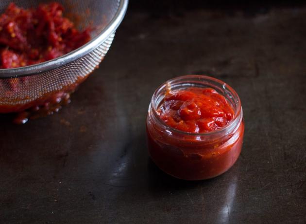tomati moosi: valmistoode