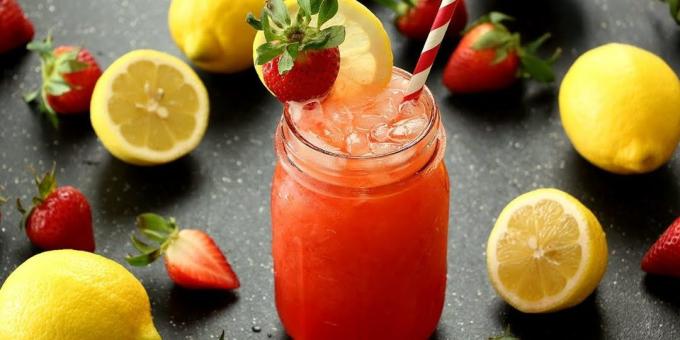 maasikas limonaadi