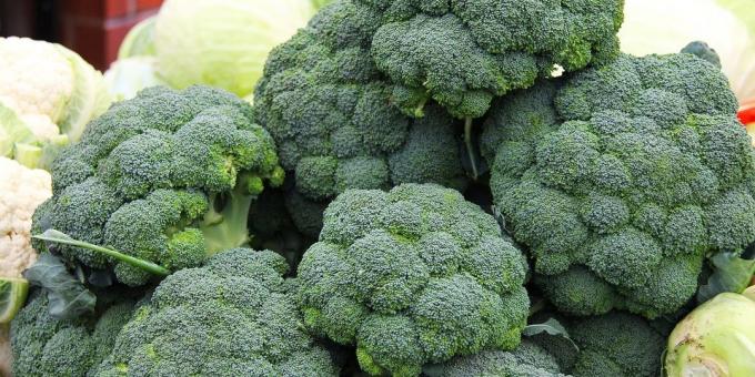 Kuidas ja kui palju süüa brokoli: Värske kapsas
