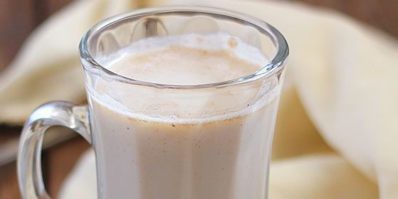 Kokteilid rummiga: Hot võiga rummi ja piima