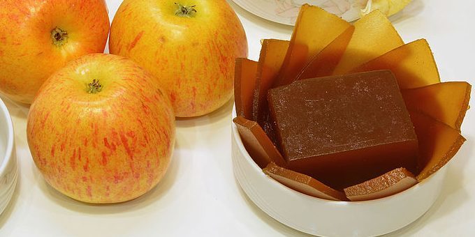 marmelaadi kodus: Apple ja pirni marmelaadi kohta pektiin