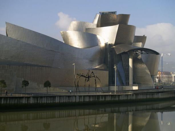 Euroopa arhitektuuri: Guggenheim Bilbao Hispaania