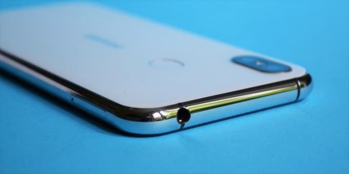 Smartphone Ülevaade Ulefone X: 3,5 mm pistik