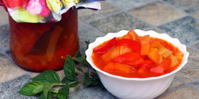 Lecho Retseptid: Classic Lecho kohta paprika ja tomatid