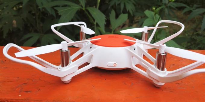 Mitu Mini RC Drone. külgvaade