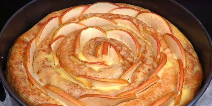 Retseptid: Pannkook kook kodujuustu ja õunatäidisega